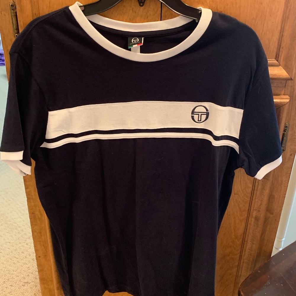 Sergio Tacchini Men’s Large shirt